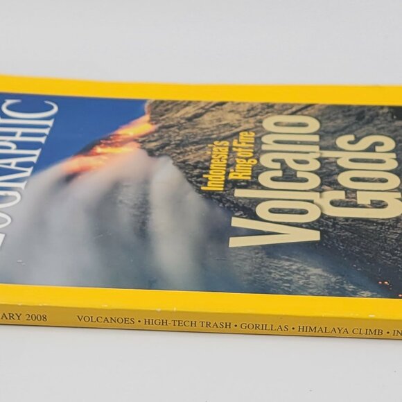 National Geographic January 2008 Volcano Gods Ring of Fire Indonesia - Picture 10 of 10